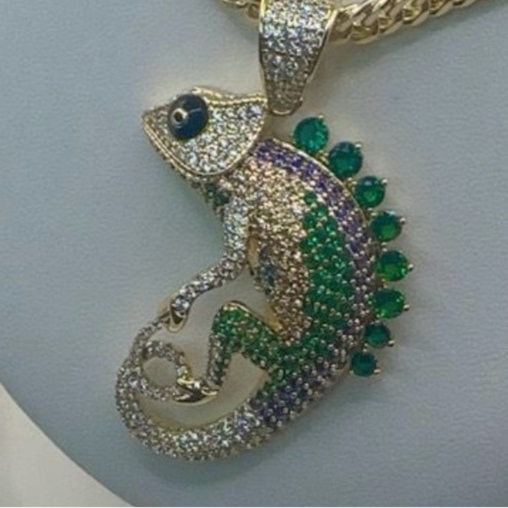 Gold and Green Chameleon Pendant Necklace